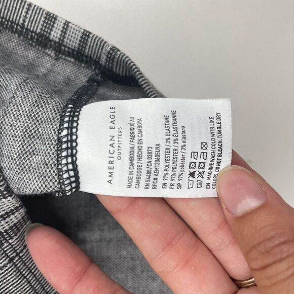 American Eagle Gray Plaid Tank Crop Top Square Neck Wide Strap Sz M - Picture 3 of 4